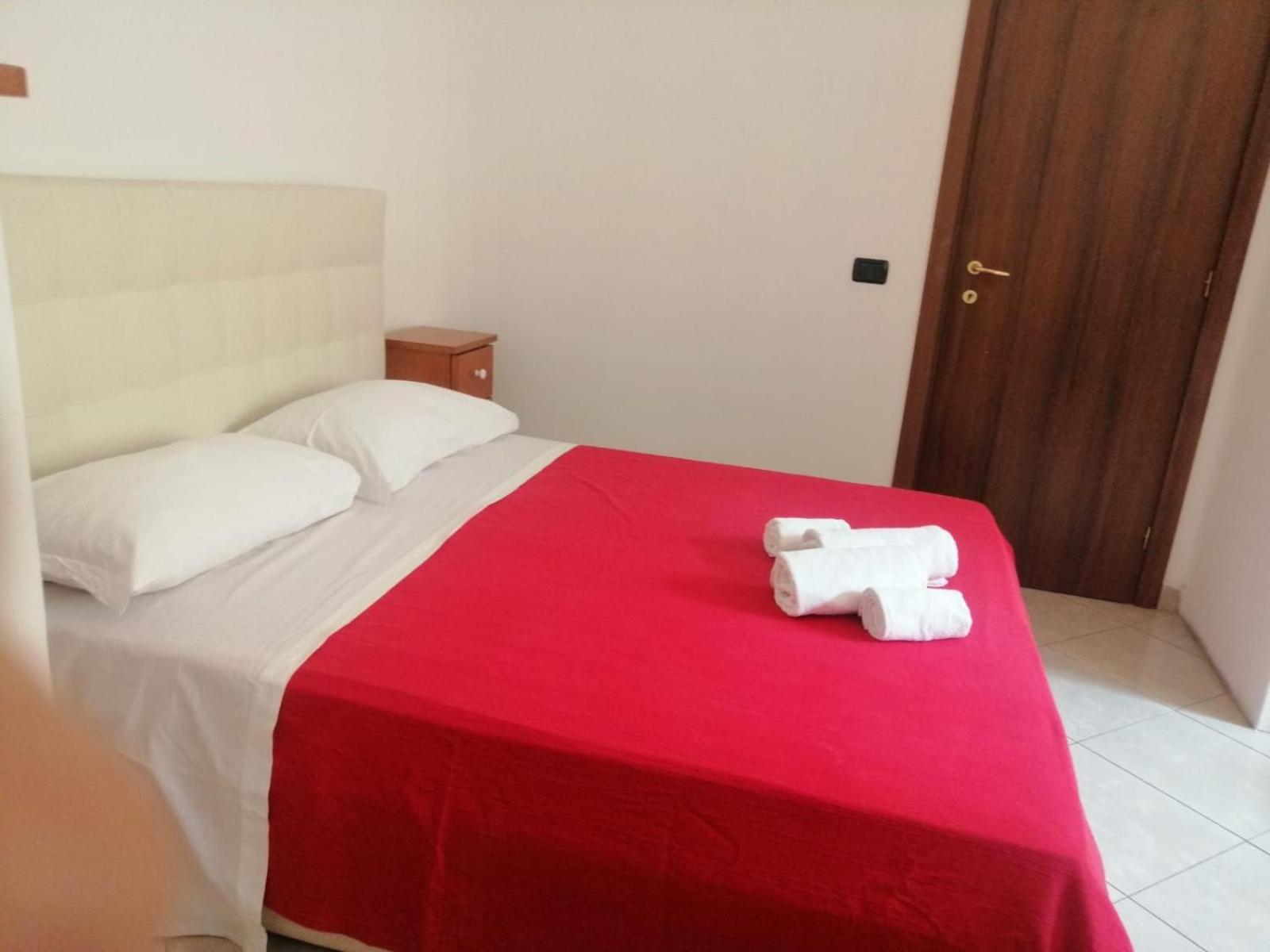 Apartment In Front Of The Train Station! Firenze Esterno foto